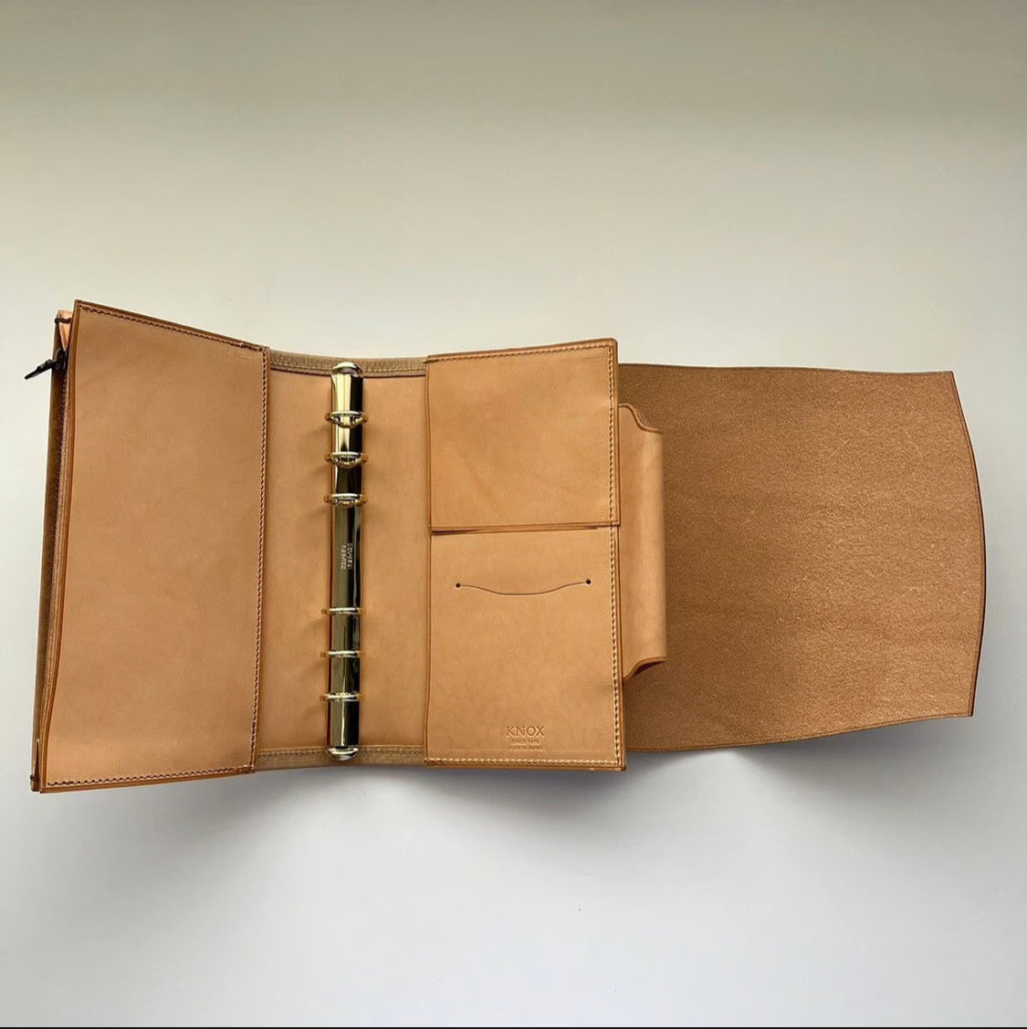 KNOX  システム手帳 バイブルサイズ フラクト フラップ留めタイプ ナチュラル